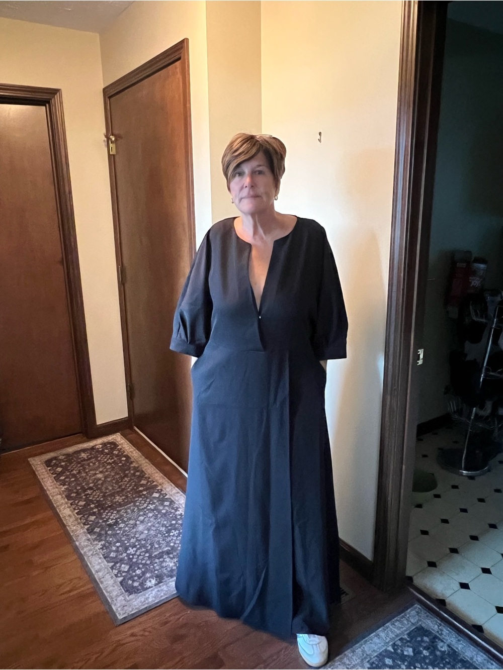Black V-Neck Midi Dress with Voluminous Sleeves